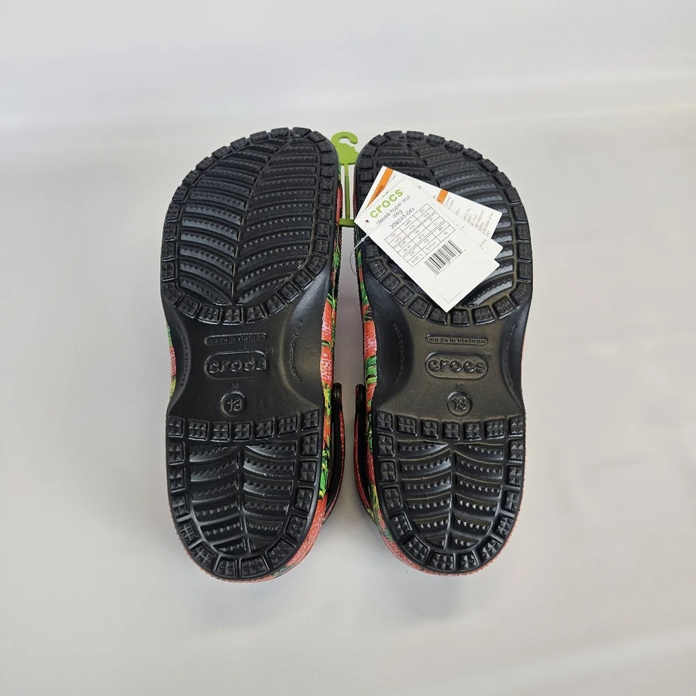 CROCS Hyper Real Strawberry Clogs Rare Mens 13